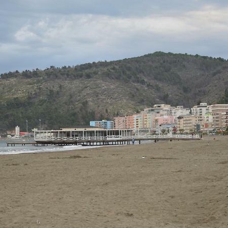 Shëngjin Blini Seaside Apartment מראה חיצוני תמונה